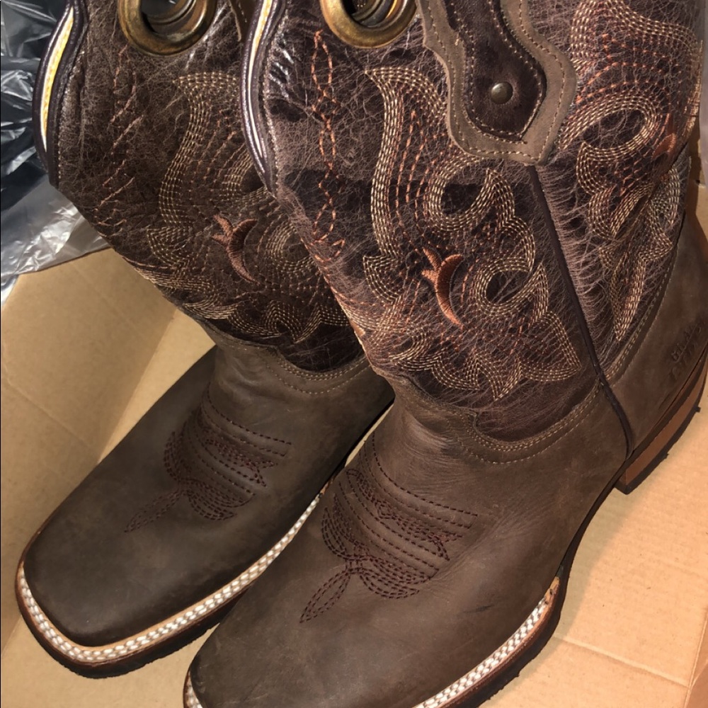 Women western square toe boots (botas vaqueras)